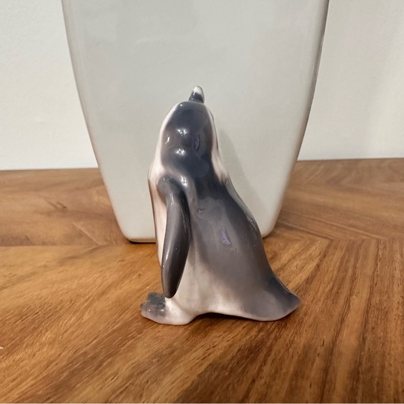 Vtg. DJ Dahl Jensen Copenhagen Denmark Porcelain PENGUIN Figurine #1101 EUC - Picture 3 of 7